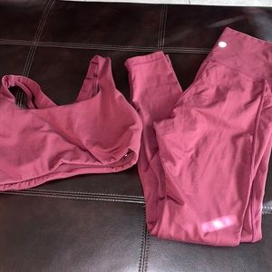Senita Maroon Workout set SZ SM